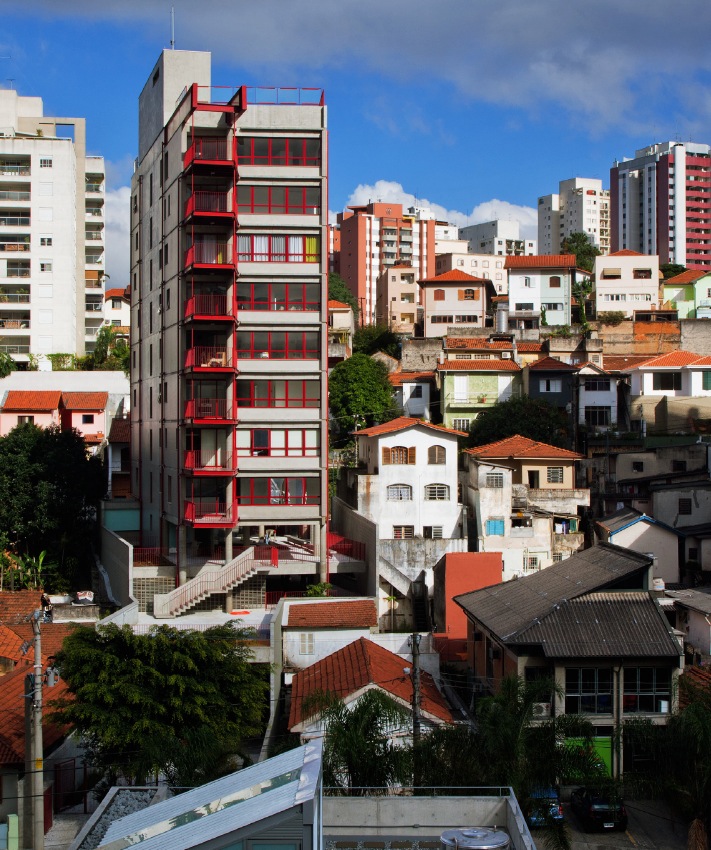 Brasil Edificio simpatia. Foto de Nelson Kon.jpg