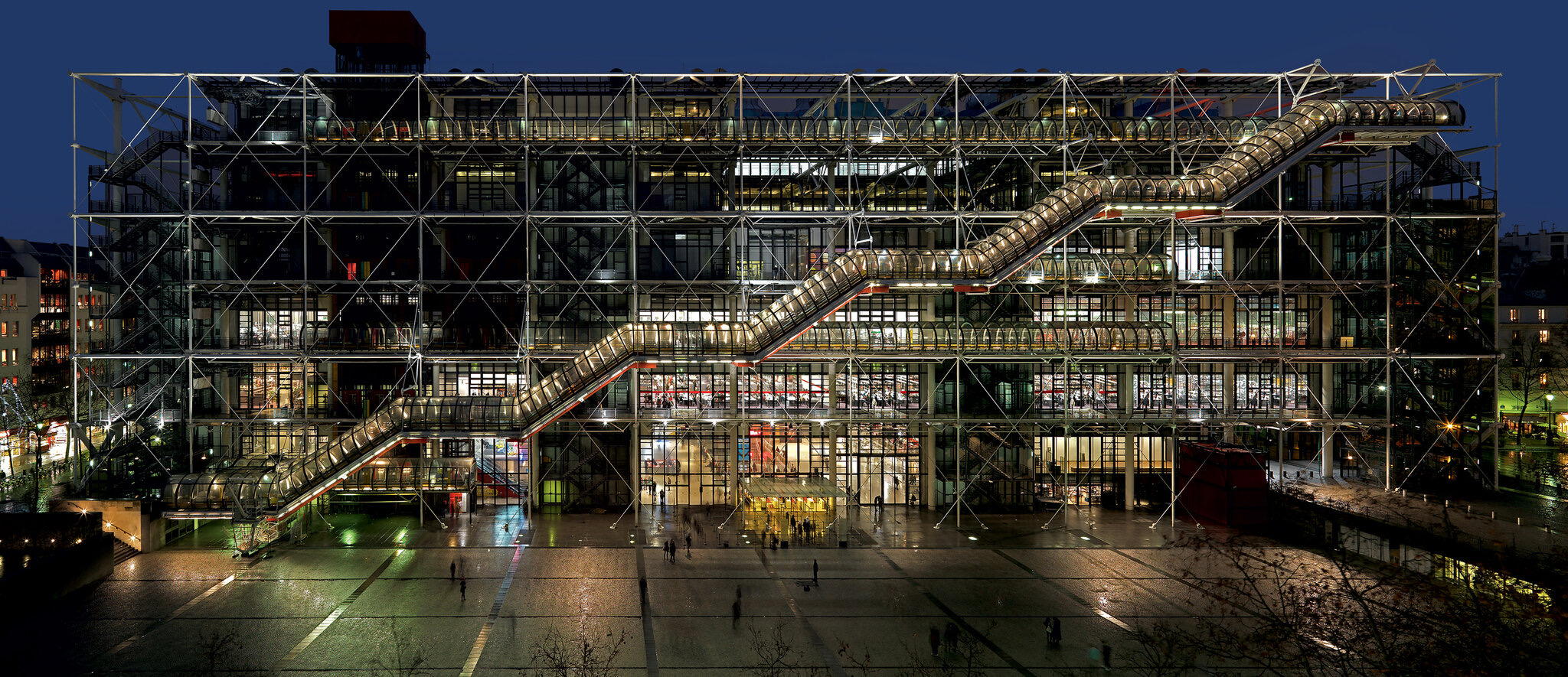 richard rogers renzo piano centro pompidou 40